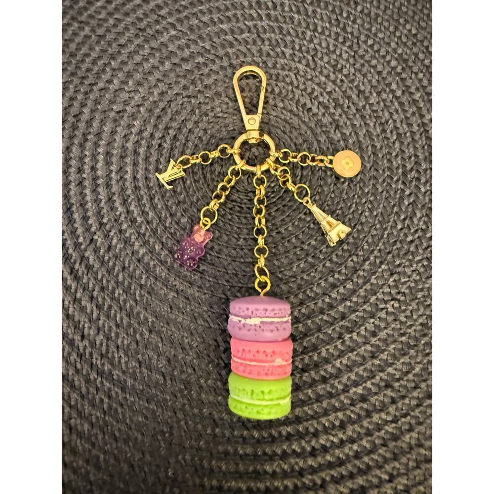 Gorgeous Handmade Designer Lux Charm Keychain - Picture 4 of 5